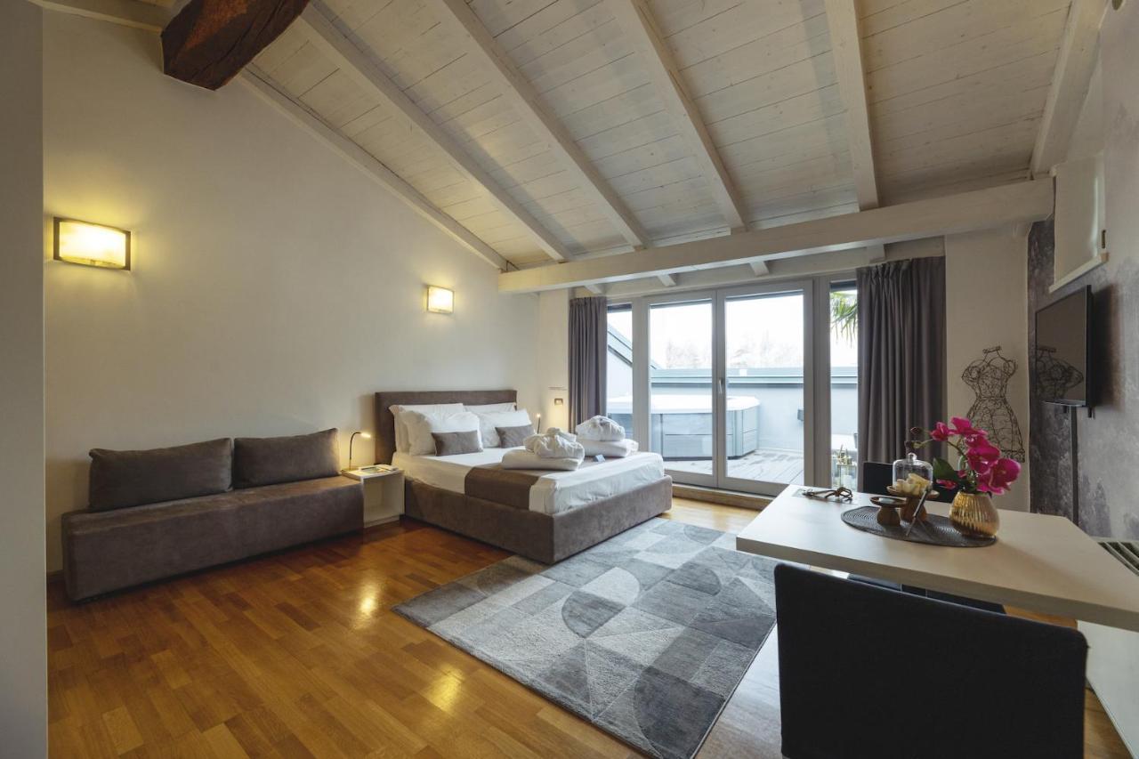 Hi Room Vicolo Del Vo Trento Exterior foto